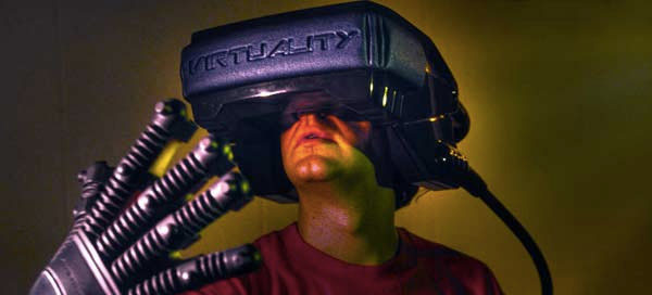 All Brawn – Virtuality 1000CS HMD